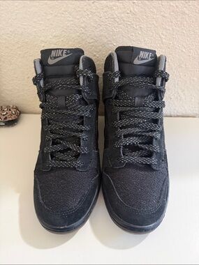 Nike Dunk Sky Hi Essential Black